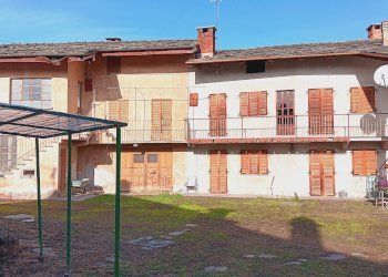 Casa indipendente Via Barge, 56, Paesana - foto 2