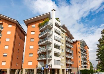 Quadrilocale Via Giacomo Leopardi, Collegno - foto 1