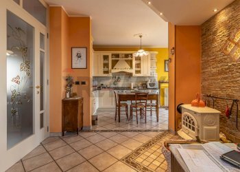 Villa Borgata Alloro, 14B 
 Mosso S. Maria, Valdilana - photo 21
