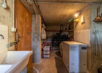 Villa Borgata Alloro, 14B 
 Mosso S. Maria, Valdilana - photo 55