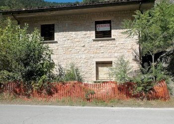 Foto 2 - Villa via Flaminia
 
54, Acqualagna - foto 2
