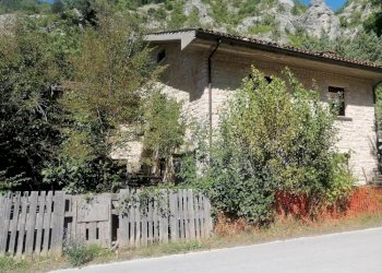 Foto 4 - Villa via Flaminia
 
54, Acqualagna - foto 4
