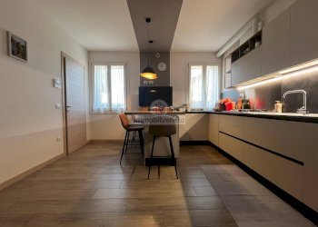 Foto 2 - Villa a Schiera VIA FORNACE, Villaga - foto 2