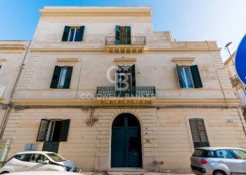 Foto 1 - Hotel Via Giovanni Antonio Orsini Del Balzo
 
46, Lecce - foto 1