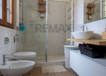 Bagno - Quadrilocale Via Luigi Cadorna
 
11, Vimodrone - foto 9