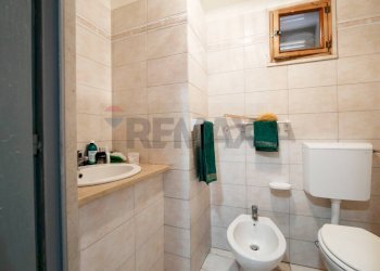Bagno - Casa indipendente Via Savonarola
 
22, Grumo Appula - foto 12