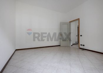 Stanza vuota - Casa semi indipendente VIA SAURO, Cittiglio - foto 14