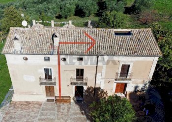 Casa all\'aperto - Rustico Santa Maria dei Mesi
 
9, Lanciano - foto 2