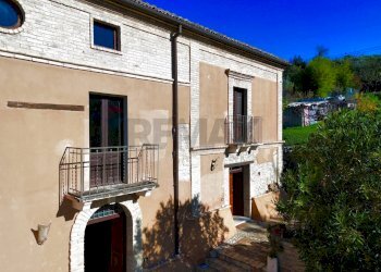 Casa all\'aperto - Rustico Santa Maria dei Mesi
 
9, Lanciano - foto 3