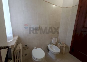 Bagno - Casa indipendente Via Santa Maria Dei Mesi
 
10, Lanciano - foto 23