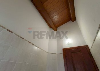 Dettagli - Casa indipendente Via Santa Maria Dei Mesi
 
10, Lanciano - foto 27
