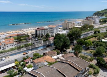 Vista dell\'acqua - Residence Viale Europa
 
40, Ortona - foto 3