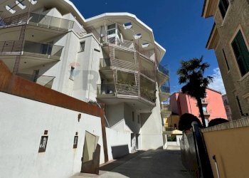Edificio all\'aperto - Appartamento Lanciano - foto 1