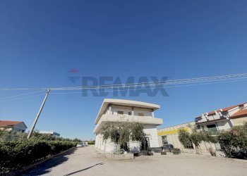 Edificio all\'aperto - Monolocale Via Provinciale Della Rocca
 
7/A, Santa Maria Imbaro - foto 20