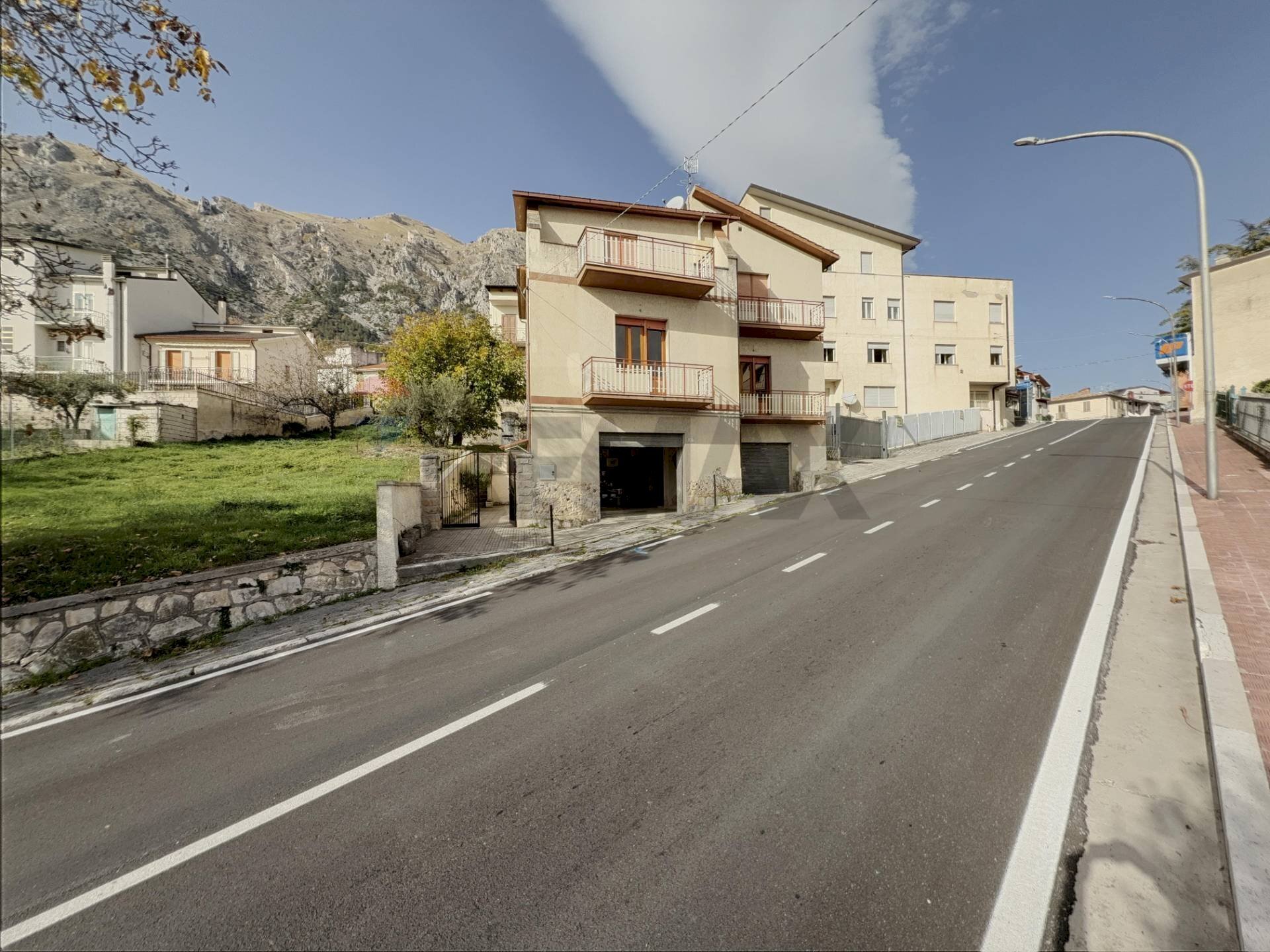 Edificio all\'aperto - Four-room apartment Via Provinciale Taranta Peligna
 
10, Lama dei Peligni - photo 2