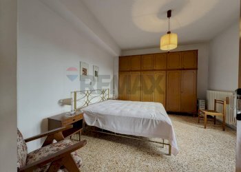 Camera / camera da letto - Quadrilocale Via Provinciale Taranta Peligna
 
10, Lama dei Peligni - foto 28