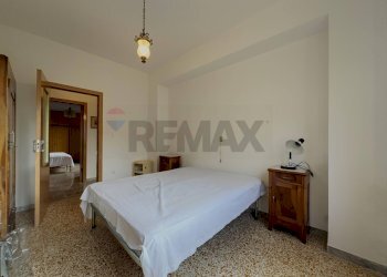 Camera / camera da letto - Quadrilocale Via Provinciale Taranta Peligna
 
10, Lama dei Peligni - foto 33