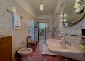 Bagno - Quadrilocale Via Provinciale Taranta Peligna
 
10, Lama dei Peligni - foto 37