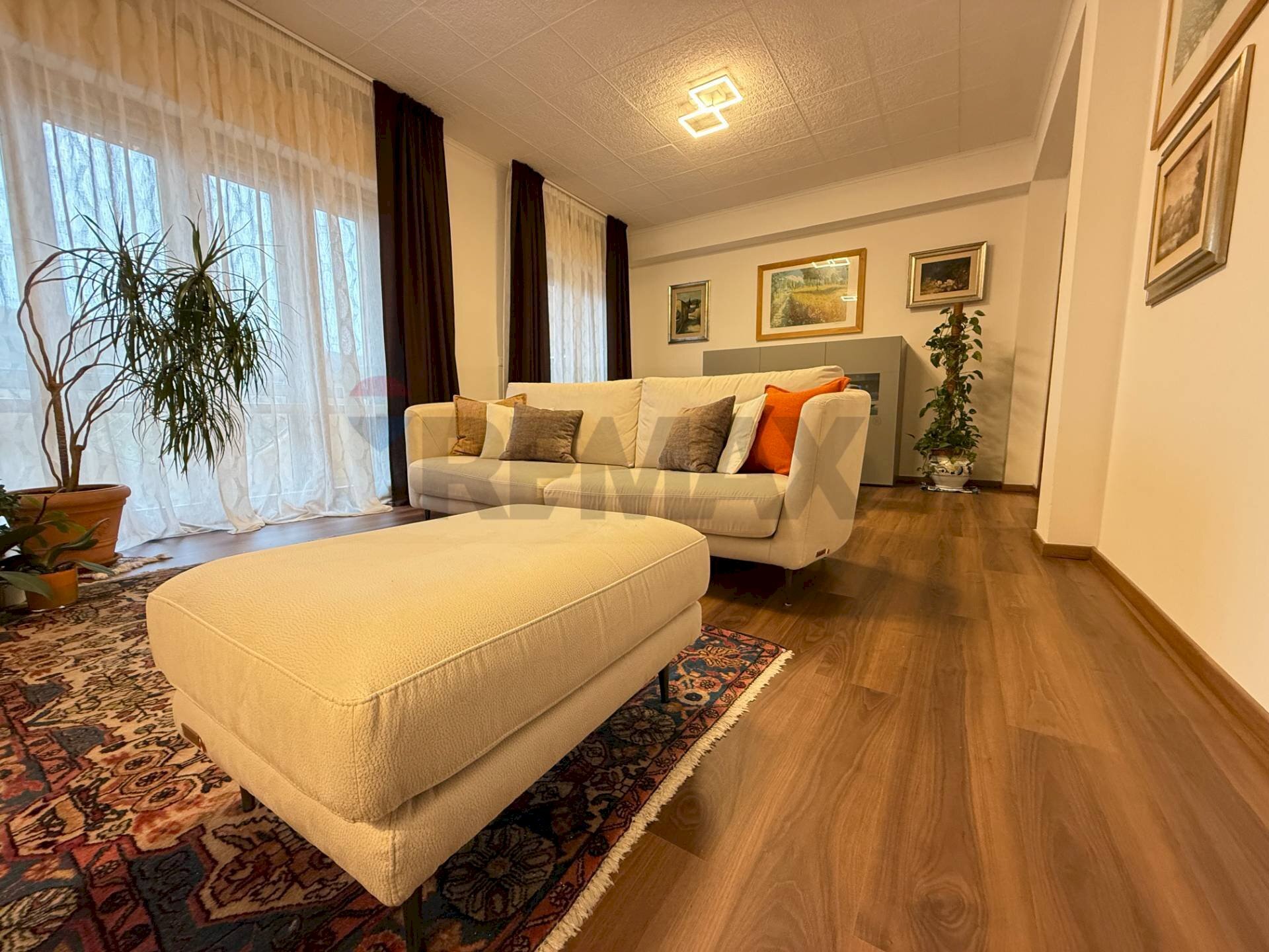 Soggiorno - Appartamento Via Roma
 
58, Taranta Peligna - foto 1