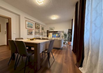 Sala da pranzo - Appartamento Via Roma
 
58, Taranta Peligna - foto 3