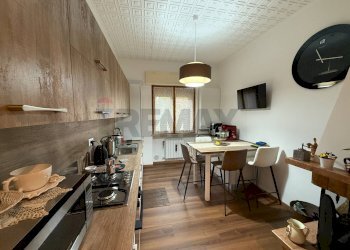 Cucina - Appartamento Via Roma
 
58, Taranta Peligna - foto 7