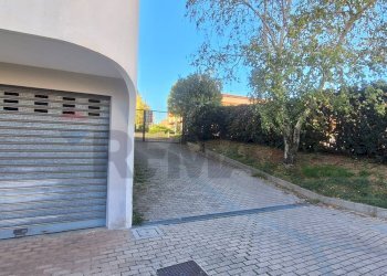 Edificio all\'aperto - Box Via Del Verde
 
69, Lanciano - foto 1