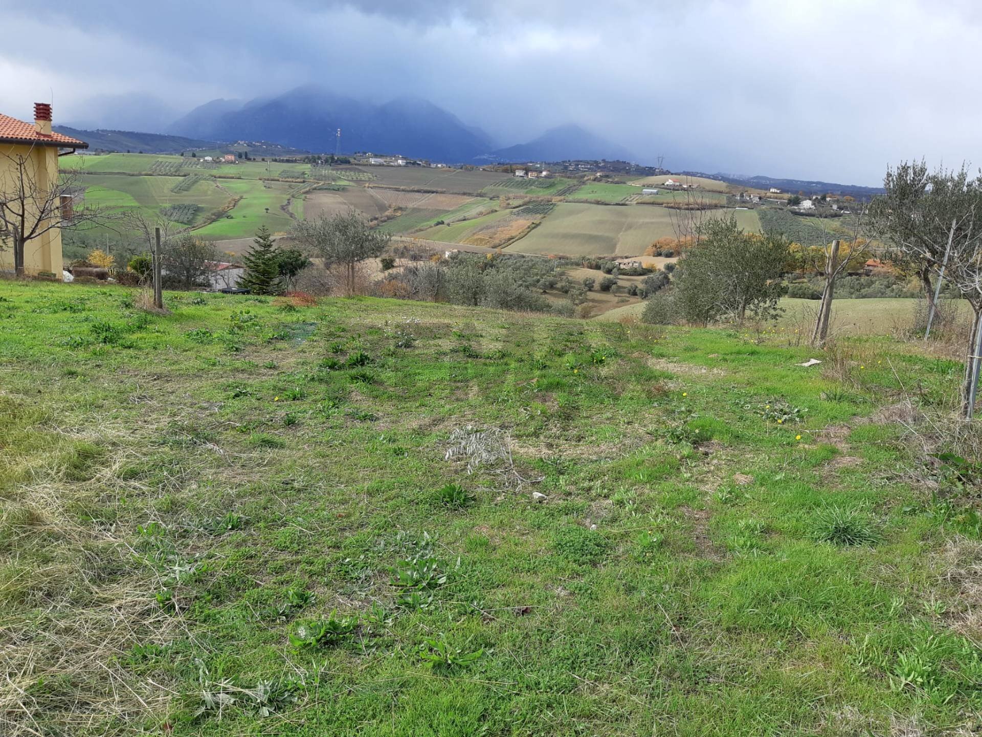 Vista delle montagne - Terreno edificabile Contrada Clementi
 
snc, Castel Frentano - foto 1