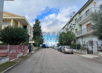 Edificio all\'aperto - Appartamento Via IV Novembre
 
5, Lanciano - foto 5