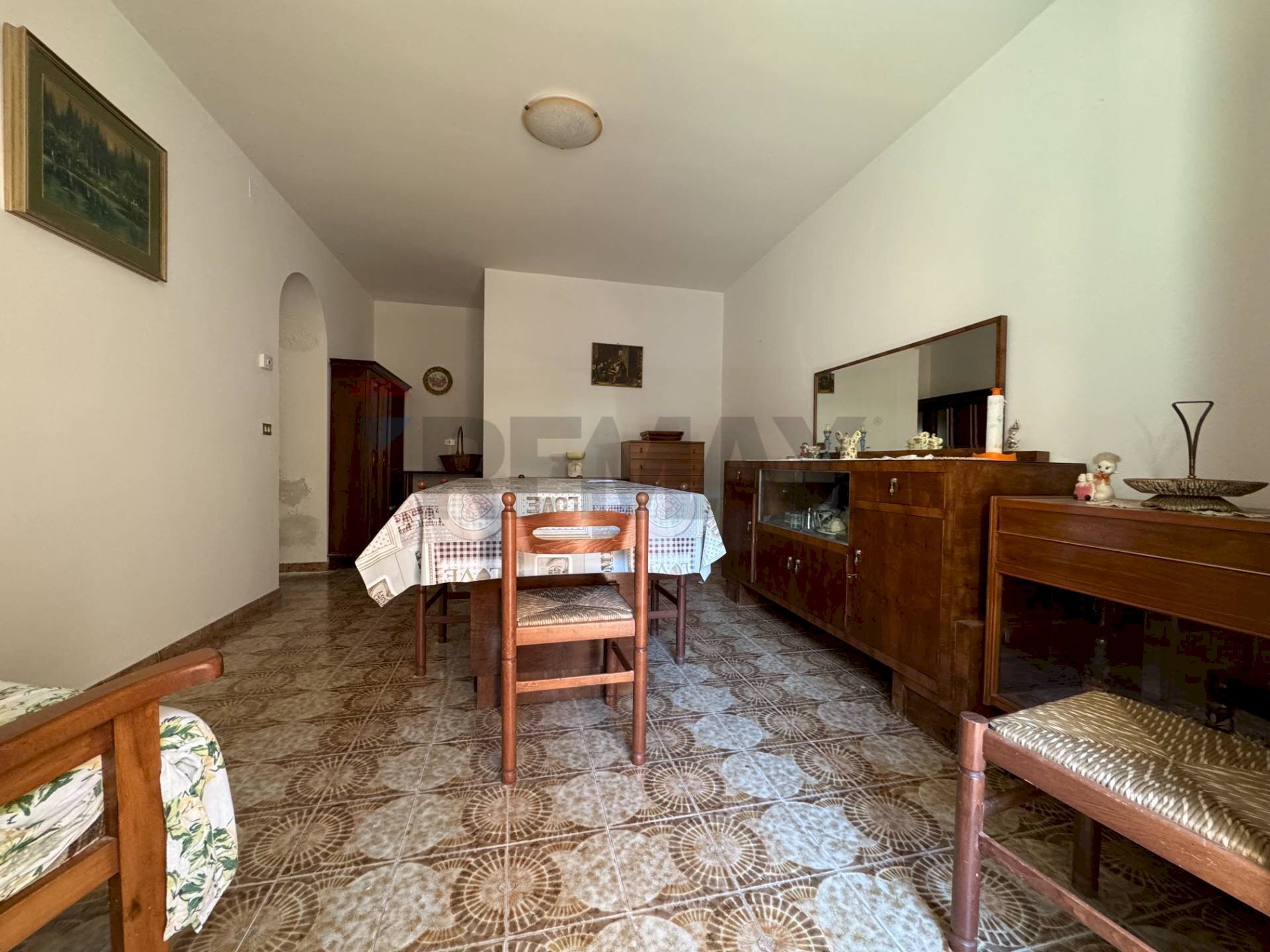 Sala da pranzo - Casa semi indipendente Piazza Marconi
 
1, Castel Frentano - foto 3