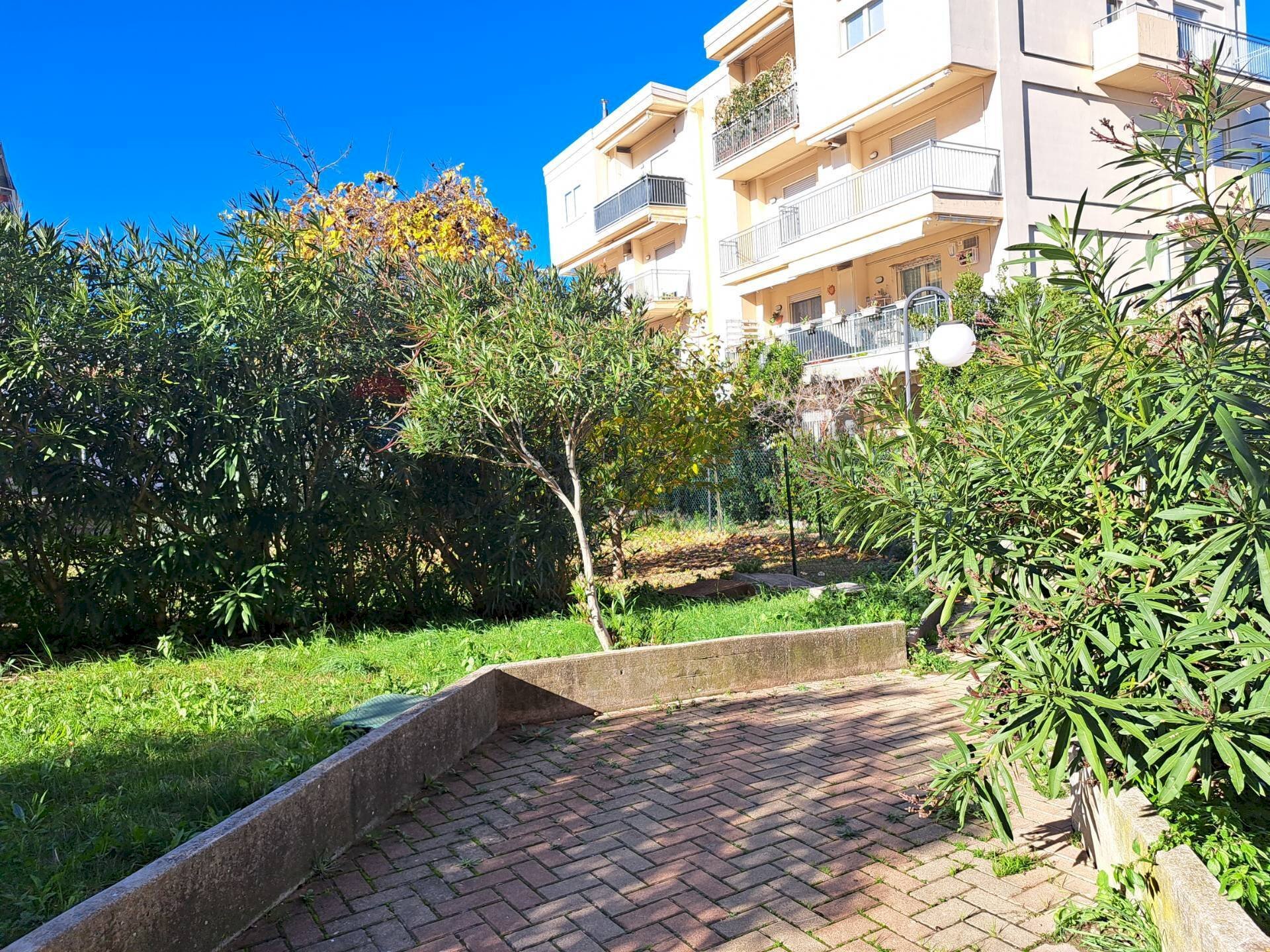 Edificio all\'aperto - Appartamento Via Nazionale
73, Castel Frentano - foto 3