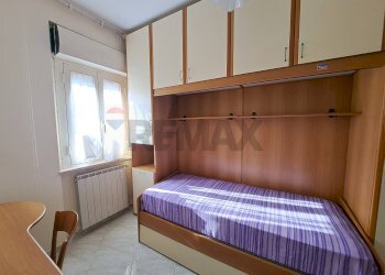 Camera / camera da letto - Appartamento Via Nazionale
 
73, Castel Frentano - foto 32