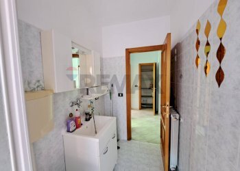 Bagno - Appartamento Via Nazionale
 
73, Castel Frentano - foto 40