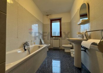 Bagno - Villa Bifamiliare Via Ignazio Silone
 
15/B, Lanciano - foto 8
