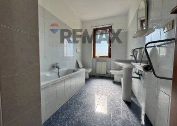 Bagno - Appartamento Via Ignazio Silone
 
15/B, Lanciano - foto 12