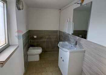 Bagno - Locale Commerciale Contrada Iconicella
 
122, Lanciano - foto 11