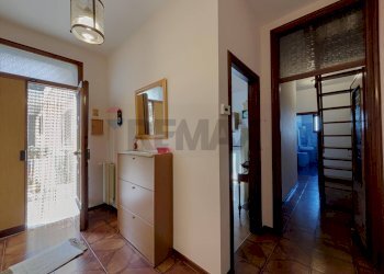 Hall / corridoio - Appartamento Via Piane
 
11, Santa Maria Imbaro - foto 9