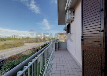 Balcone - Appartamento Via Piane
 
11, Santa Maria Imbaro - foto 26