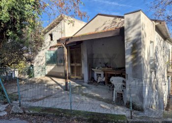 Casa all\'aperto - Casa indipendente Contrada Briccioli
 
8, Altino - foto 4