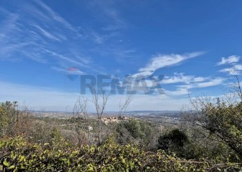 Vista delle montagne - Casa indipendente Contrada Briccioli
 
8, Altino - foto 34