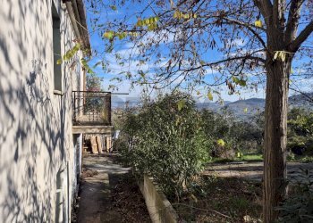 Edificio all\'aperto - Casa indipendente Contrada Briccioli
 
8, Altino - foto 36