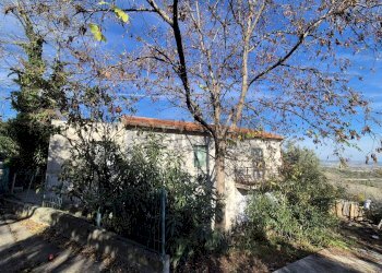 Edificio all\'aperto - Casa indipendente Contrada Briccioli
 
8, Altino - foto 44