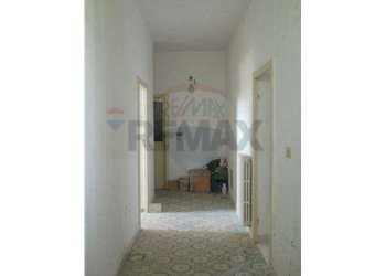 Hall / corridoio - Casa indipendente Sant'Eusanio del Sangro - foto 11