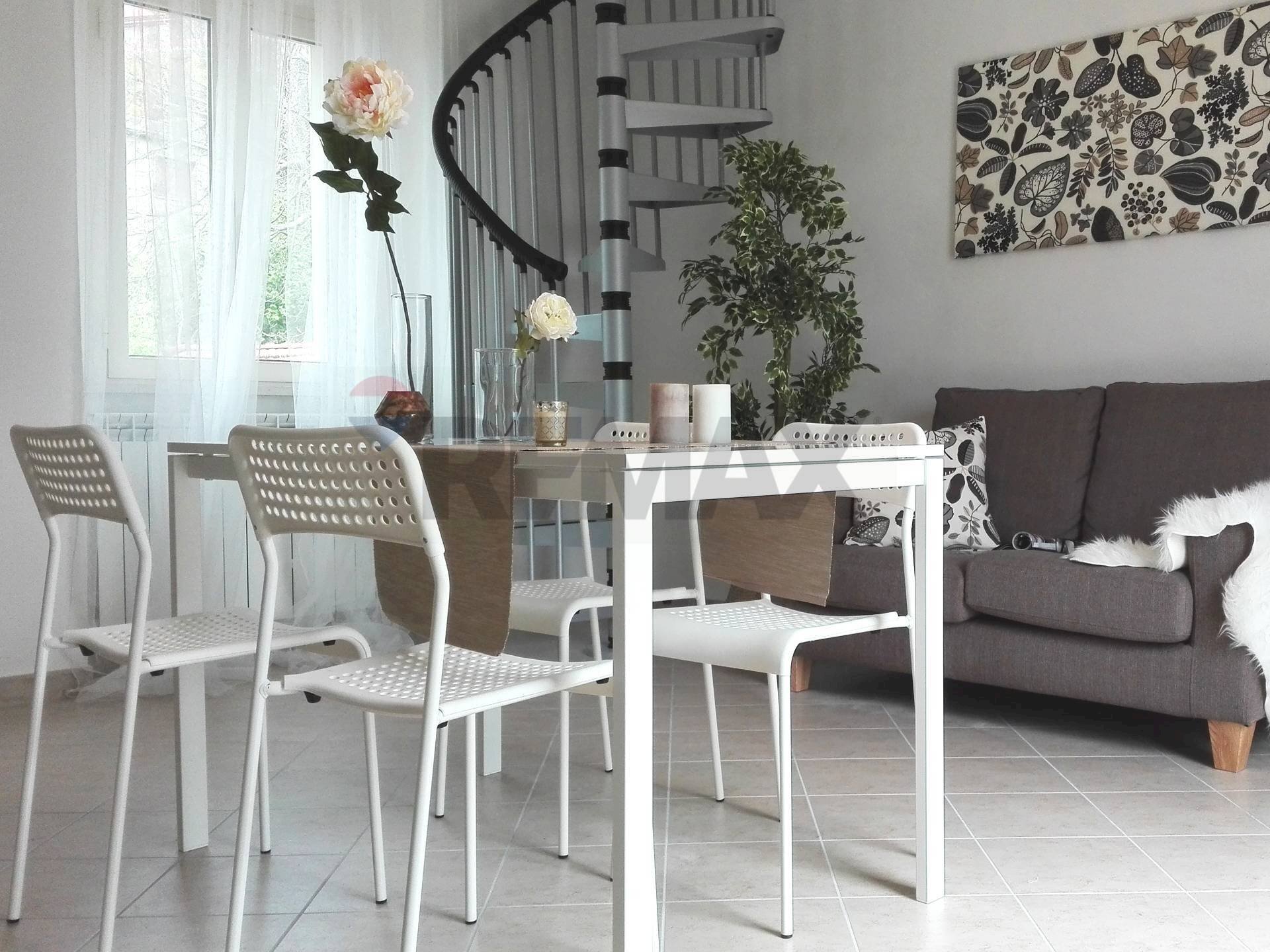 Sala da pranzo - Villa Bifamiliare Lanciano - foto 1