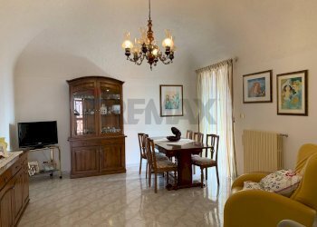 Sala da pranzo - Casa semi indipendente Sant'Eusanio del Sangro - foto 40