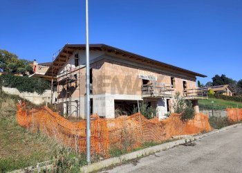 Casa all\'aperto - Casa semi indipendente Via Giuseppe Garibaldi, Frisa - foto 3