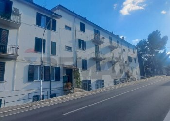 Edificio all\'aperto - Quadrilocale Via Frentana
 
64, Casoli - foto 1