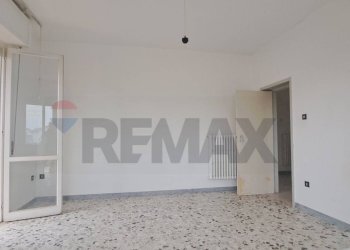 Stanza vuota - Quadrilocale Via Olmo di Riccio
 
70, Lanciano - foto 12