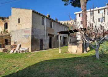 Casa all\'aperto - Terreno edificabile Via Piane
 
119, Bucchianico - foto 14