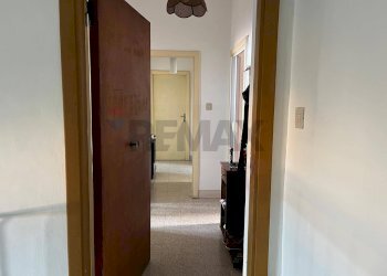 Hall / corridoio - Appartamento Via Del Cimitero Inglese
 
12, Torino di Sangro - foto 5