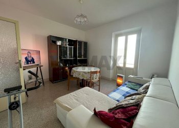 Sala da pranzo - Appartamento Via Del Cimitero Inglese
 
12, Torino di Sangro - foto 12